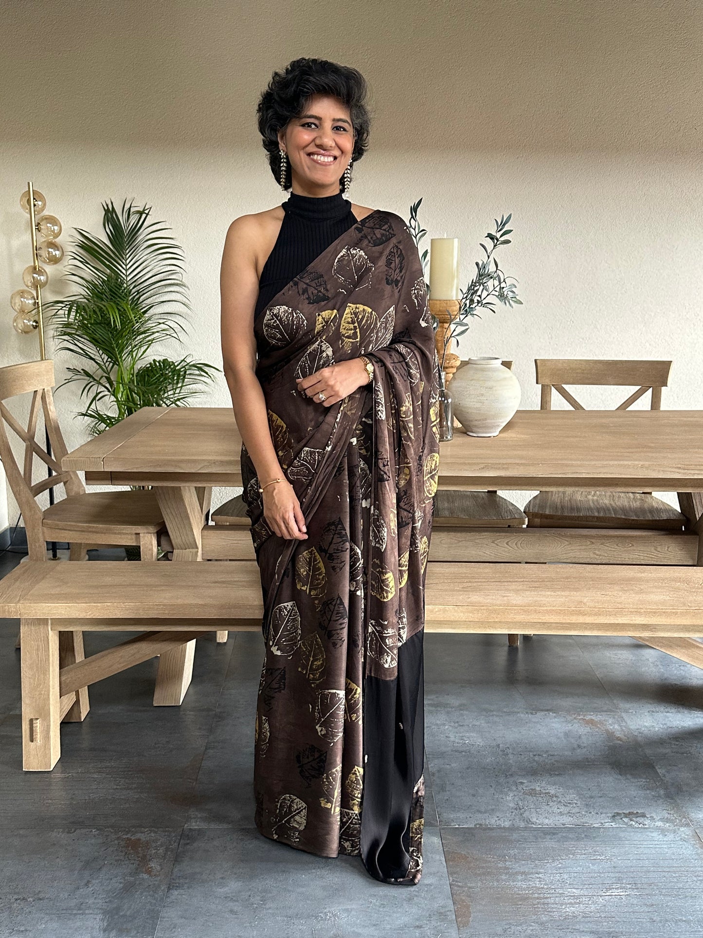 REKHA MODAL SARI