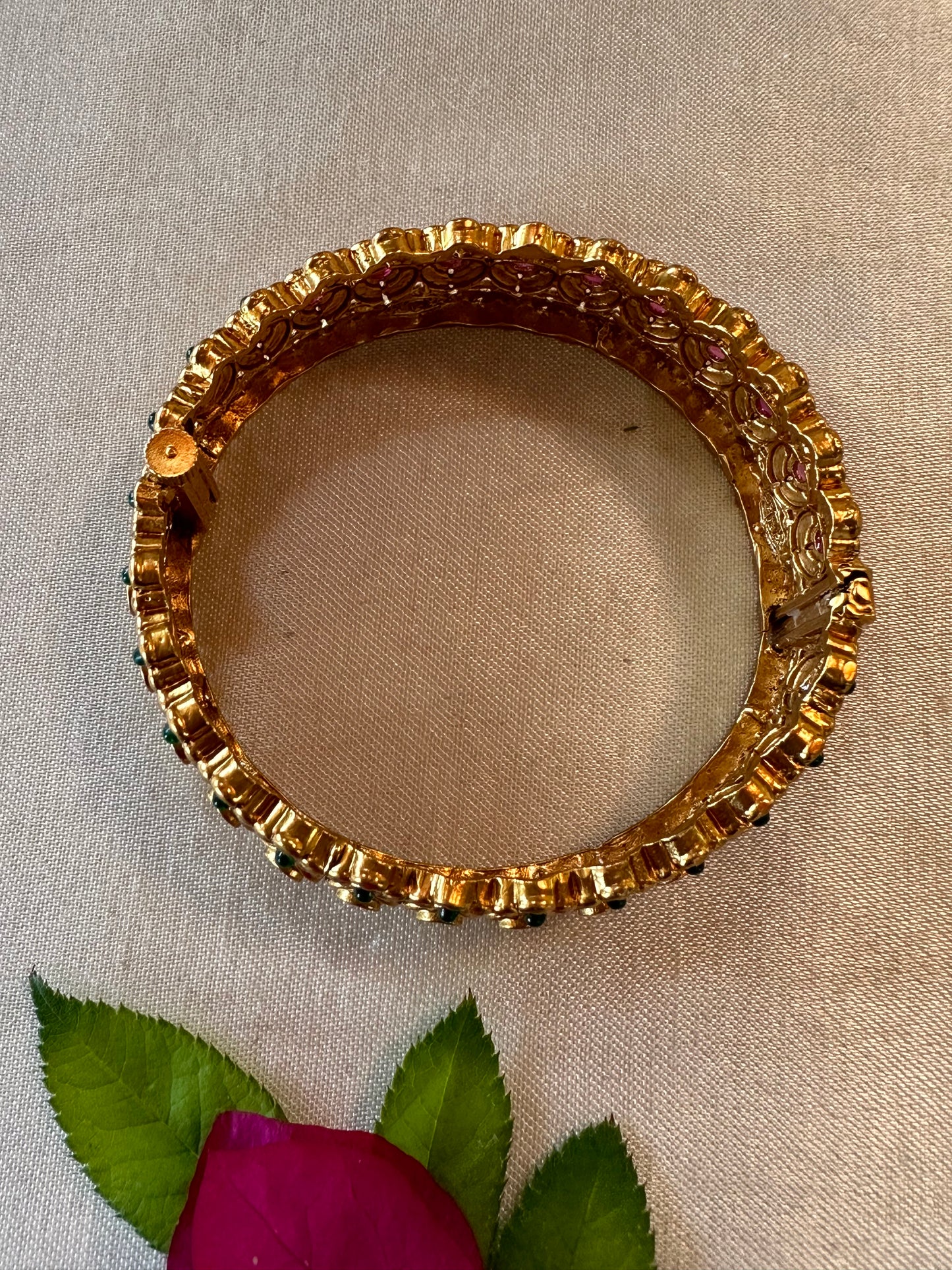 RADHIKA BANGLES
