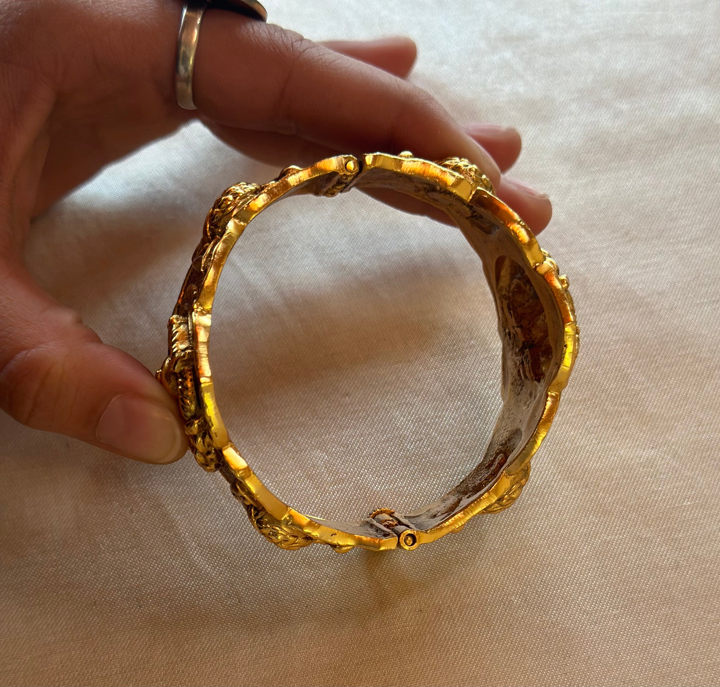TANVI BANGLES