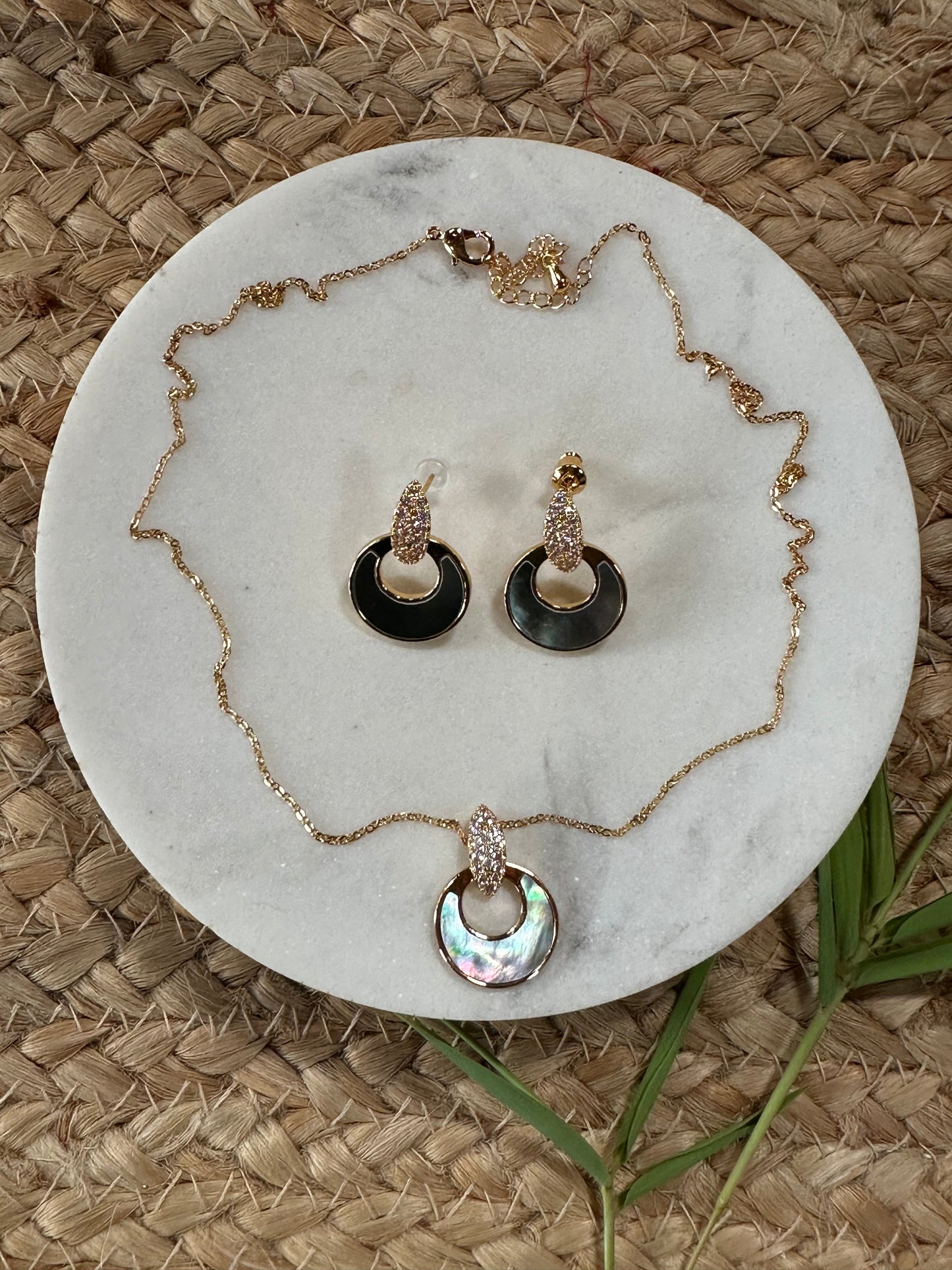 DIYA PENDANT SET