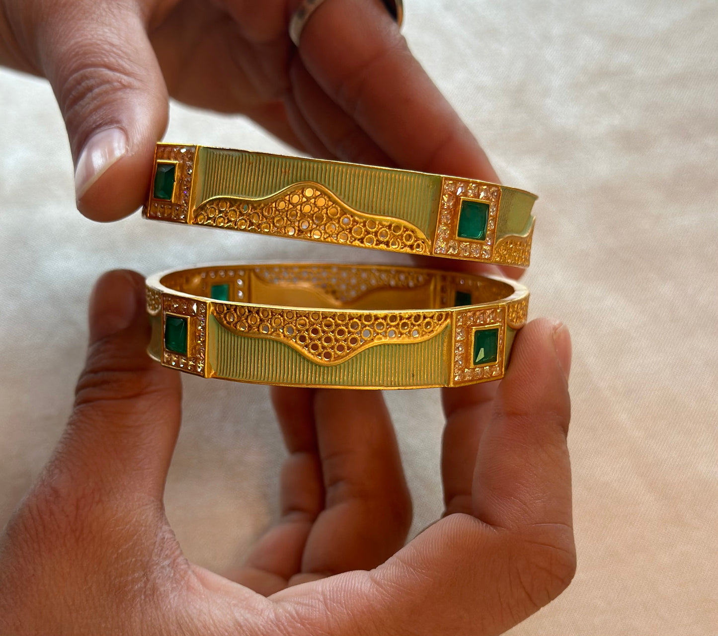 NITYA BANGLES