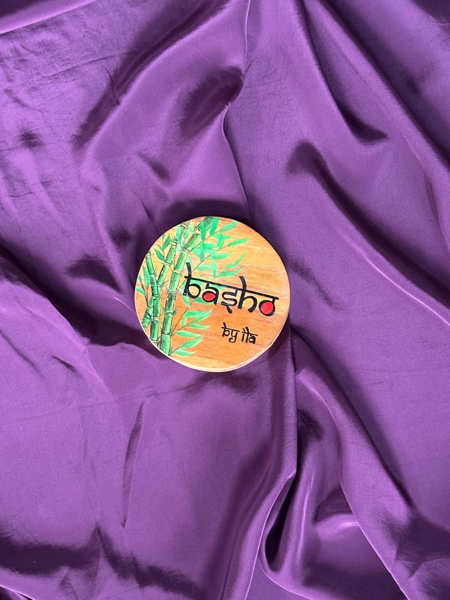 MAYUR SARI BROOCH SARI