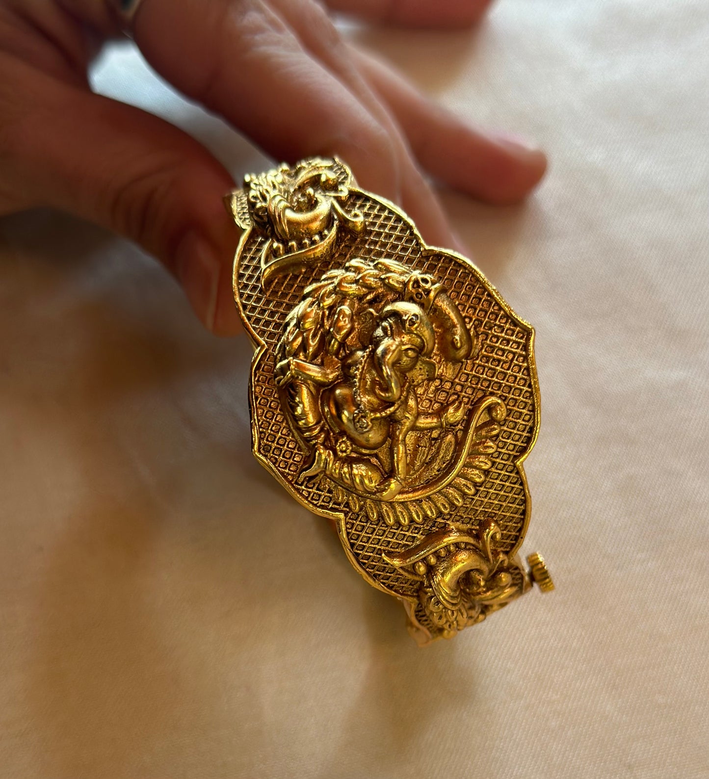 TANVI BANGLES