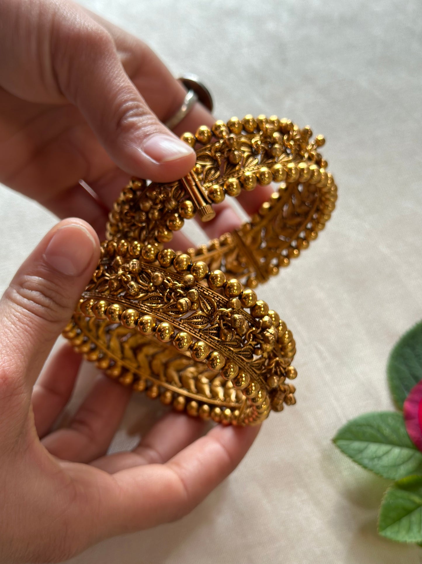 NIDHI BANGLES