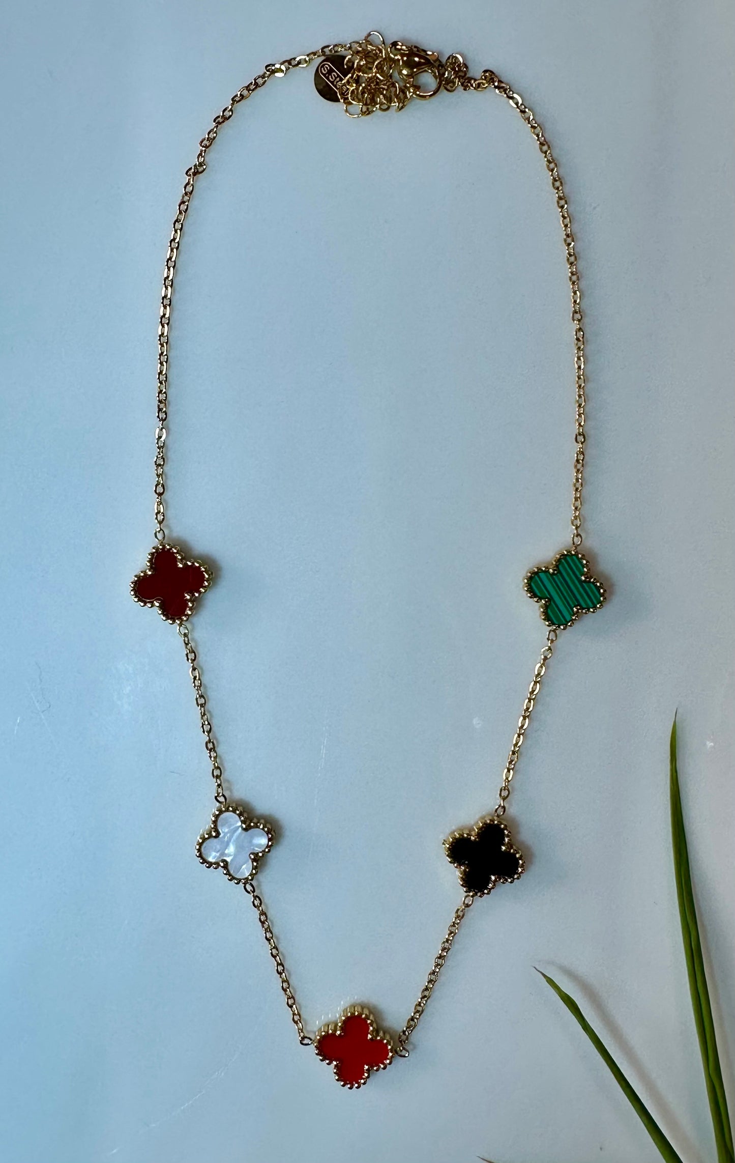 SNEHA PENDANT SET