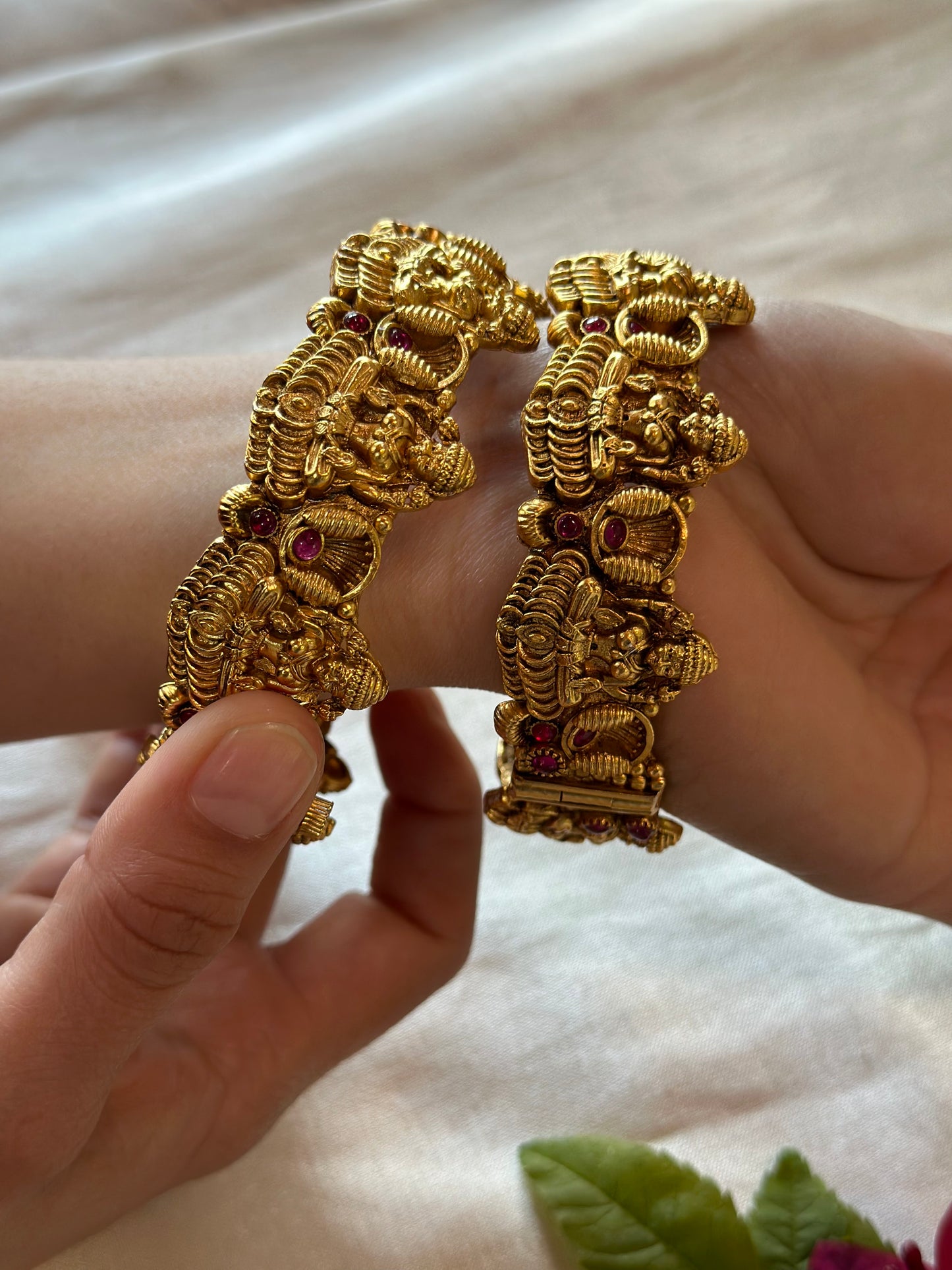 DEVIKA BANGLES