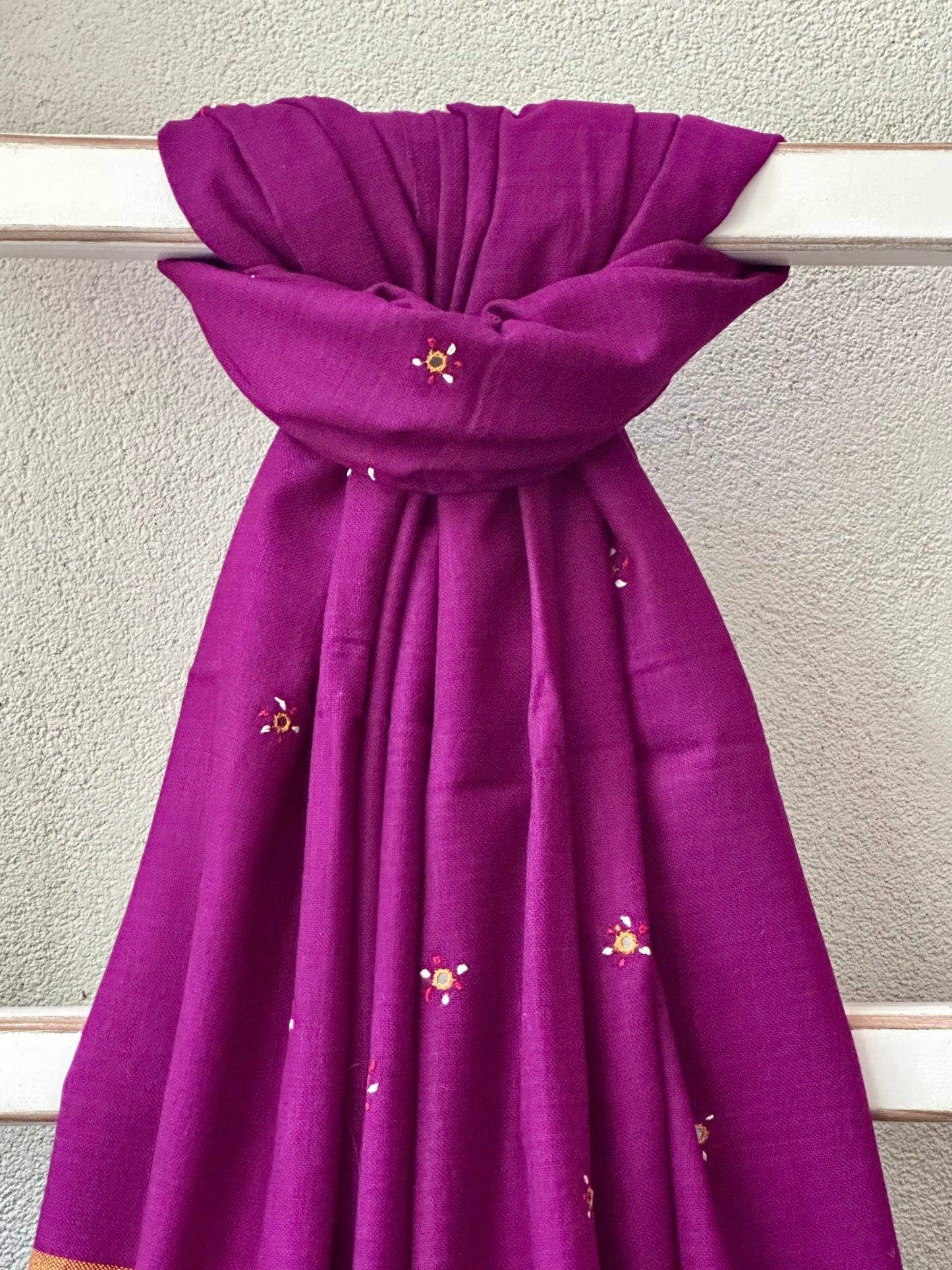 VIBHAVASU SHAWL