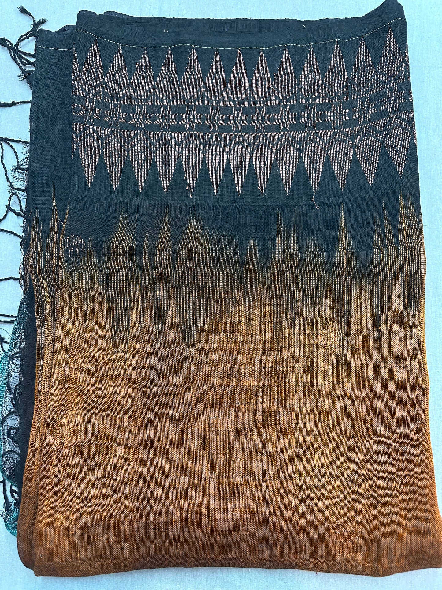 HANDLOOM LINEN FLOWER SARI 3800 / 4600 / 4800