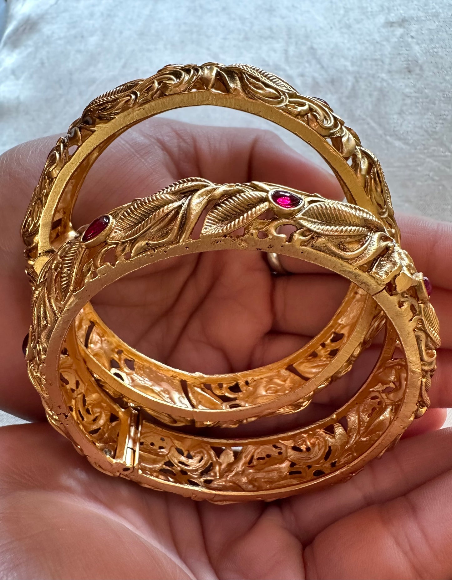 ANVITA BANGLES