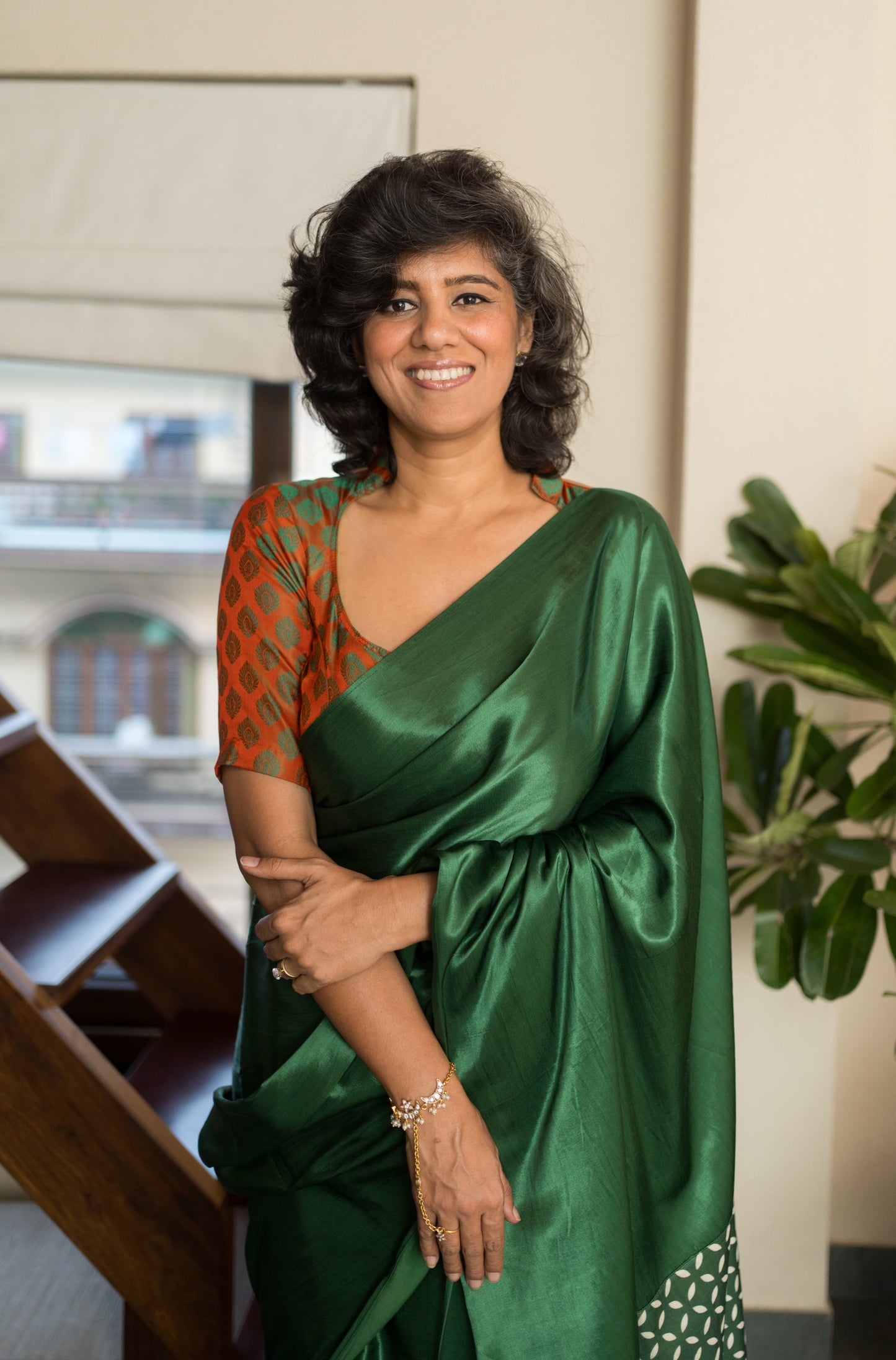 YUVRANI MASHRU SARI