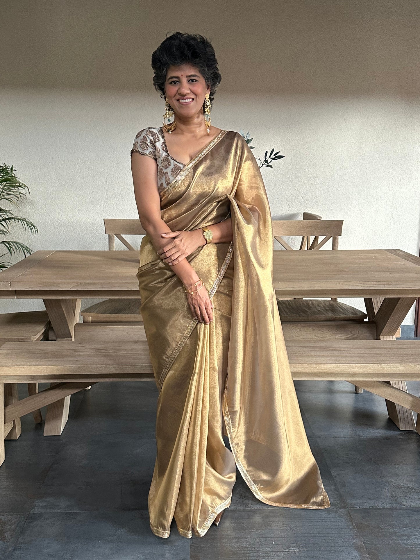 CHANDRIKA TISSUE SARI
