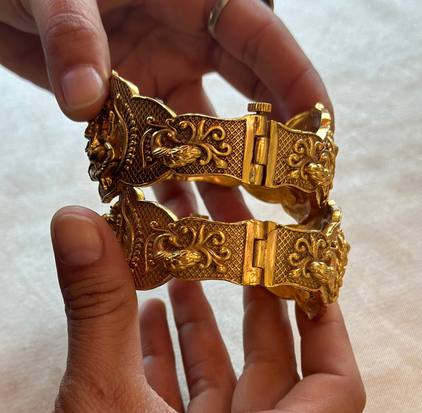 TANVI BANGLES