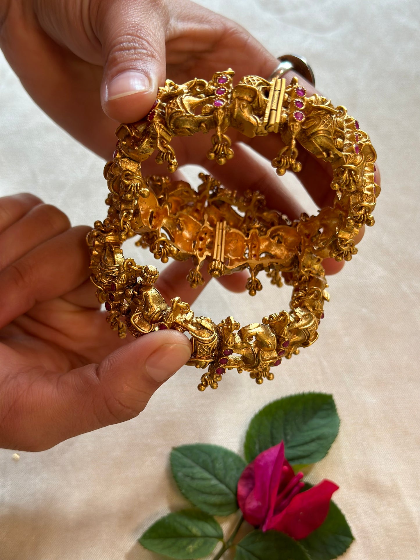 KIRTI BANGLES