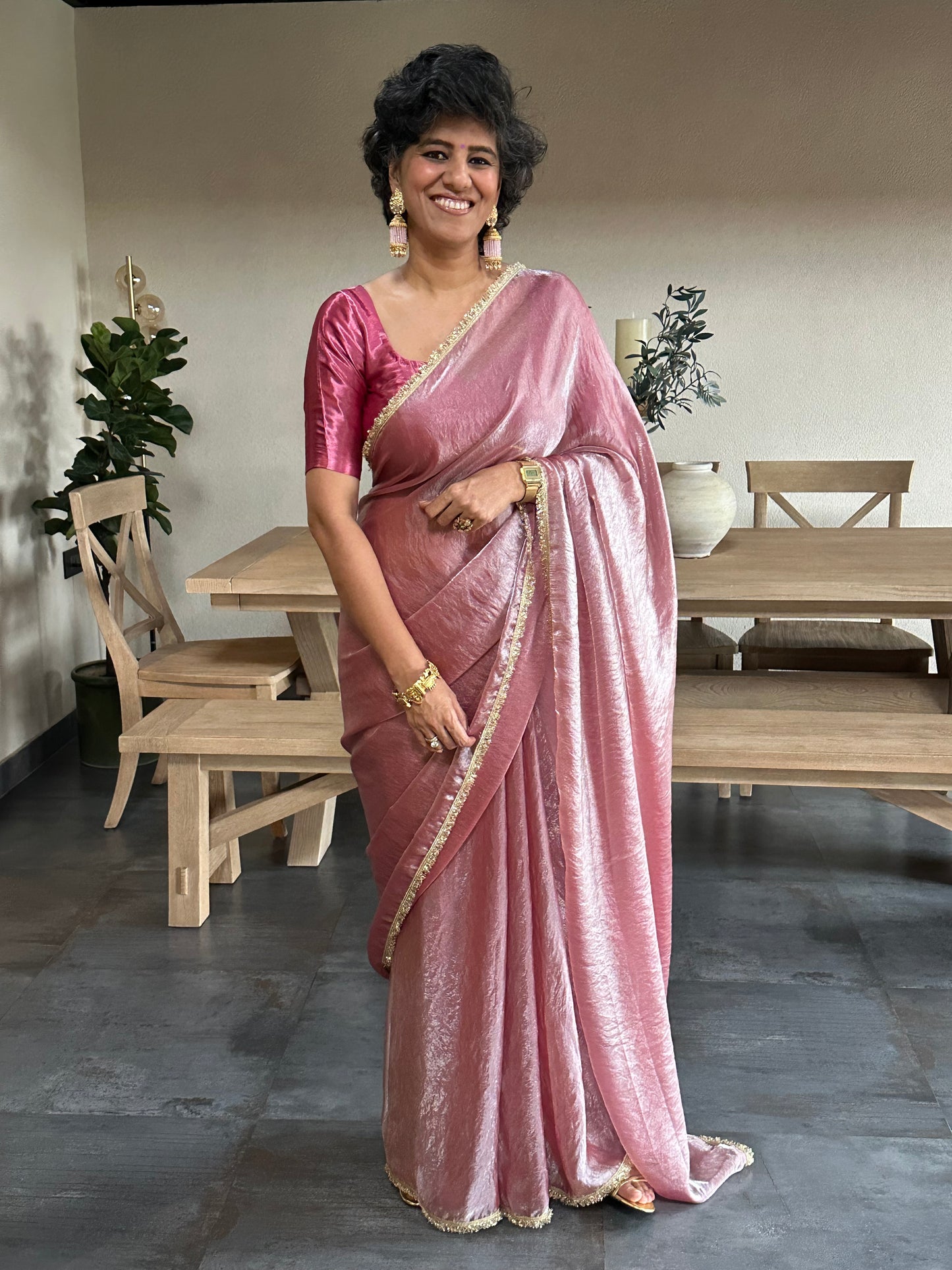 RAJESHWARI TISSUE SARI