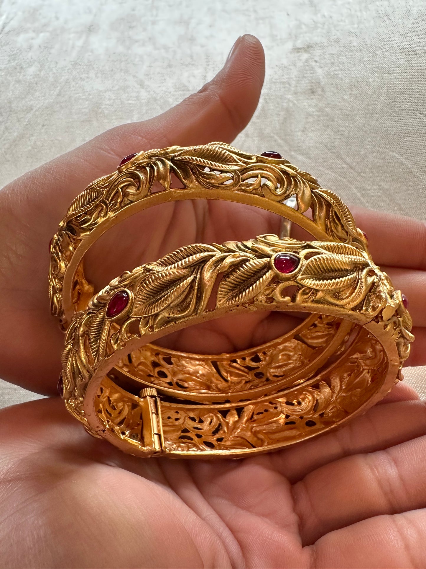ANVITA BANGLES