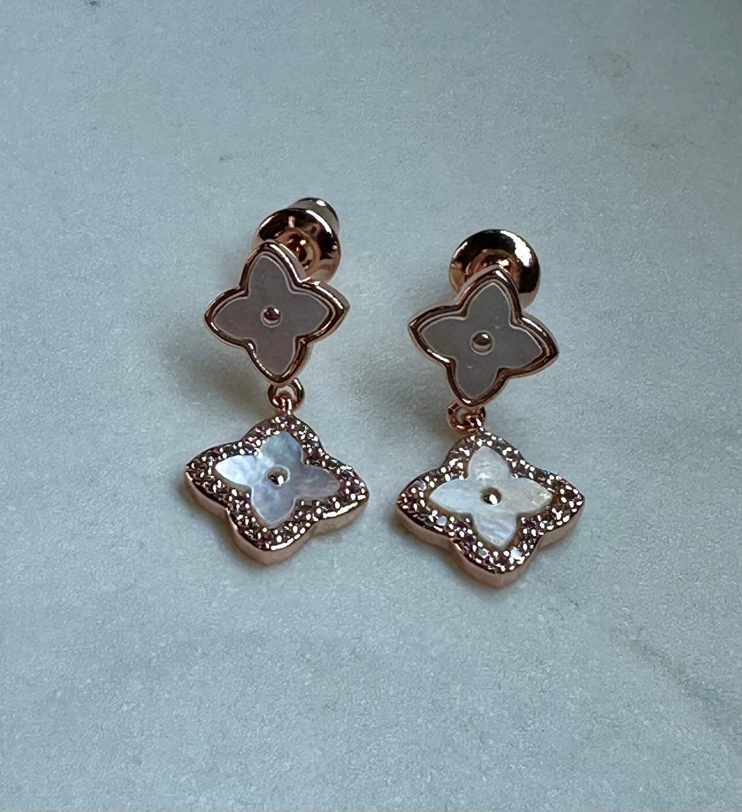 VANI PENDANT SET