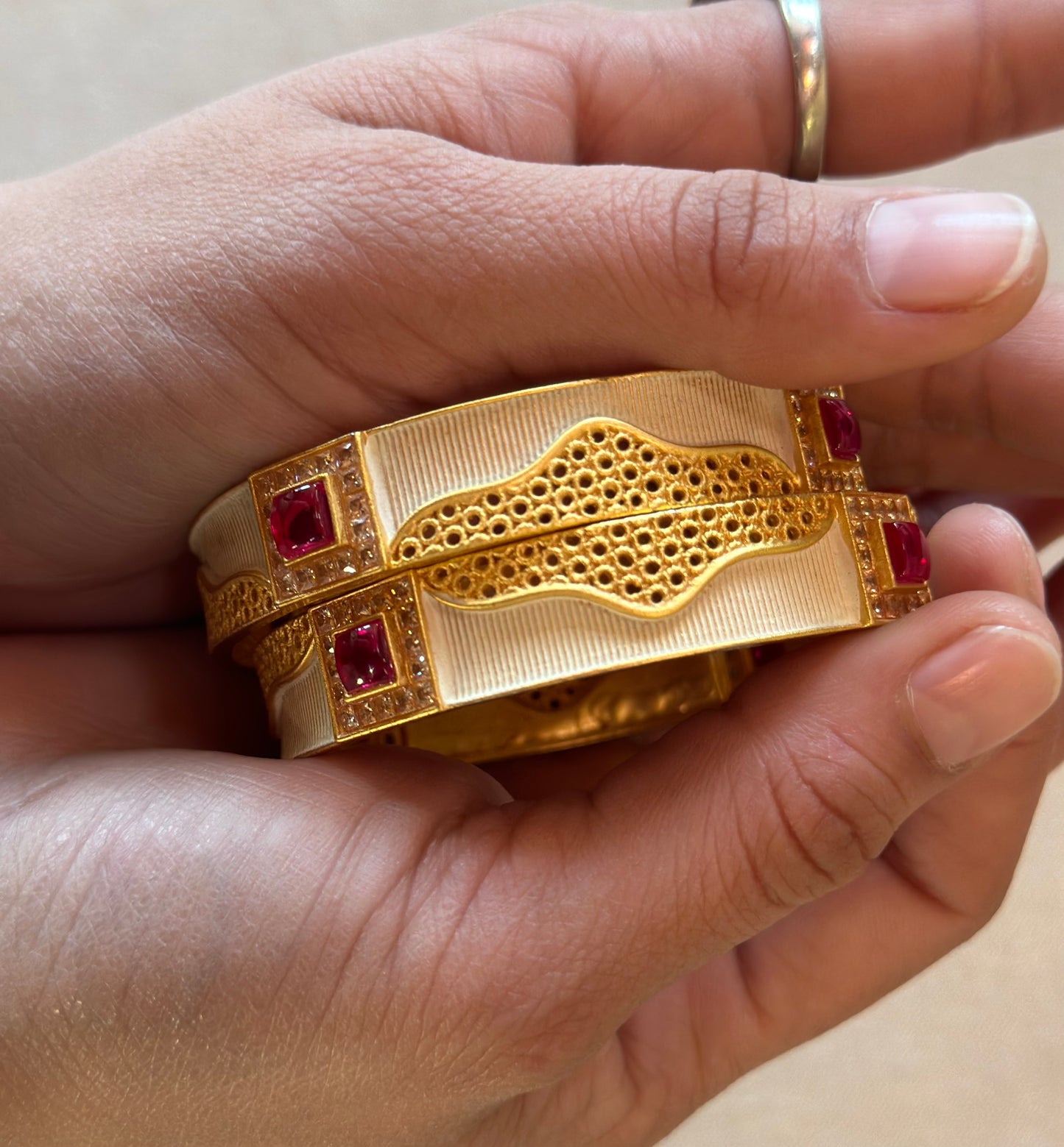 NURA BANGLES