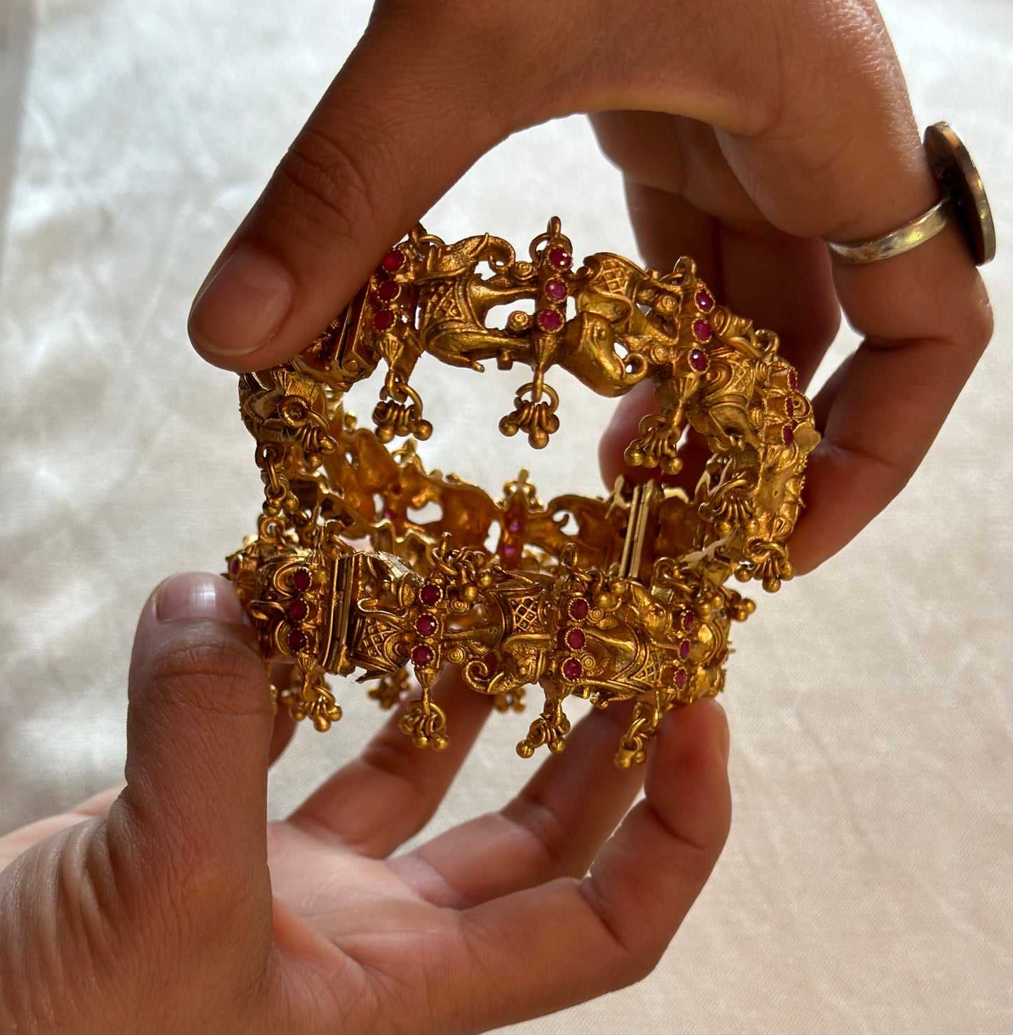 KIRTI BANGLES