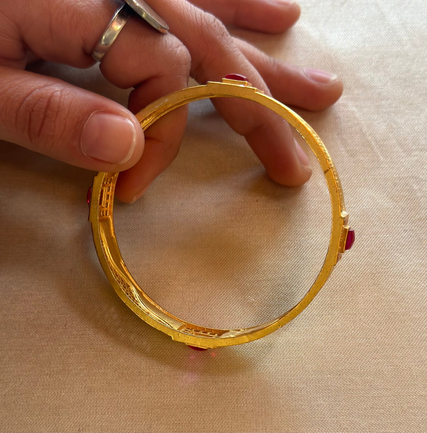 NURA BANGLES