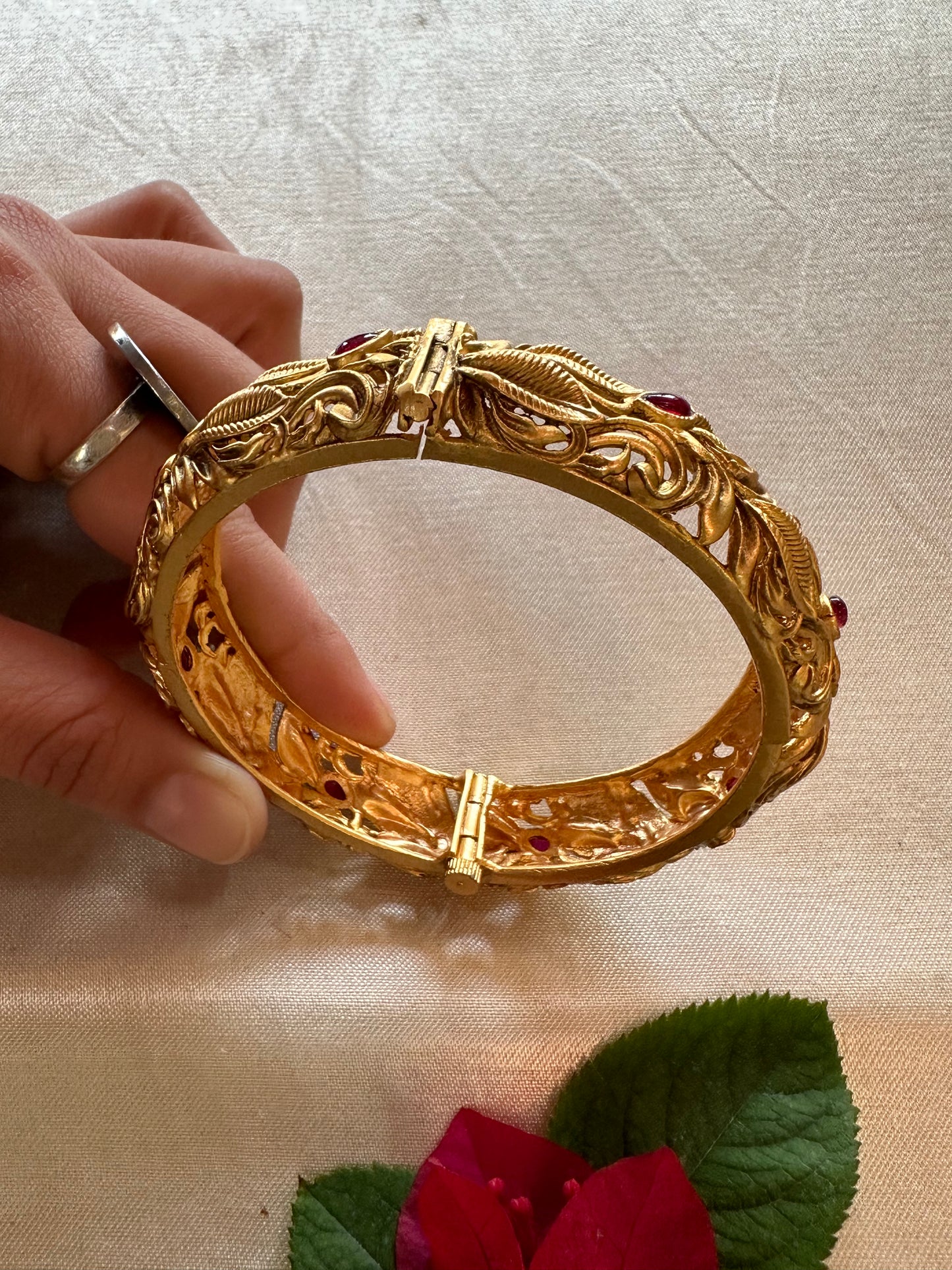 ANVITA BANGLES