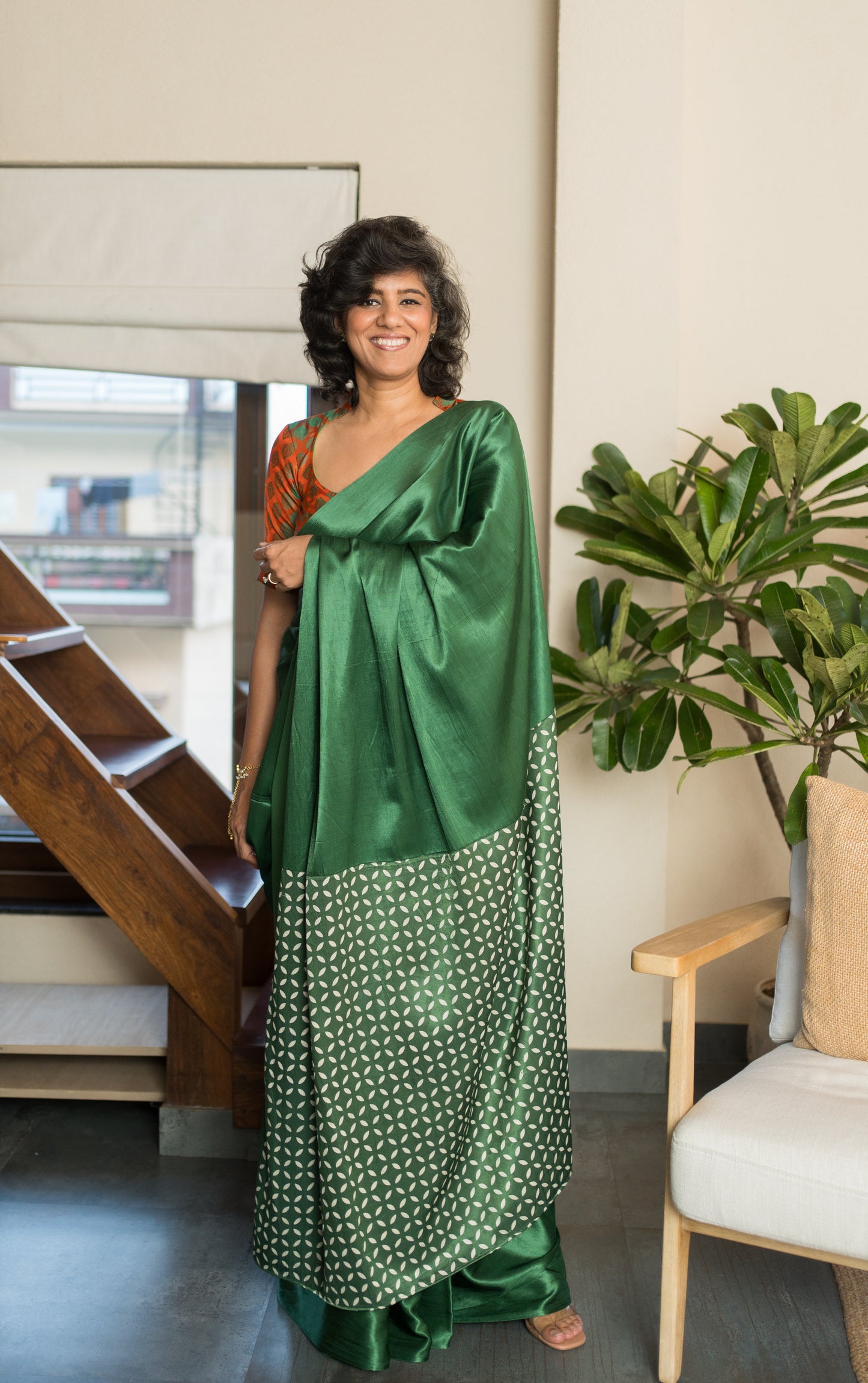 YUVRANI MASHRU SARI