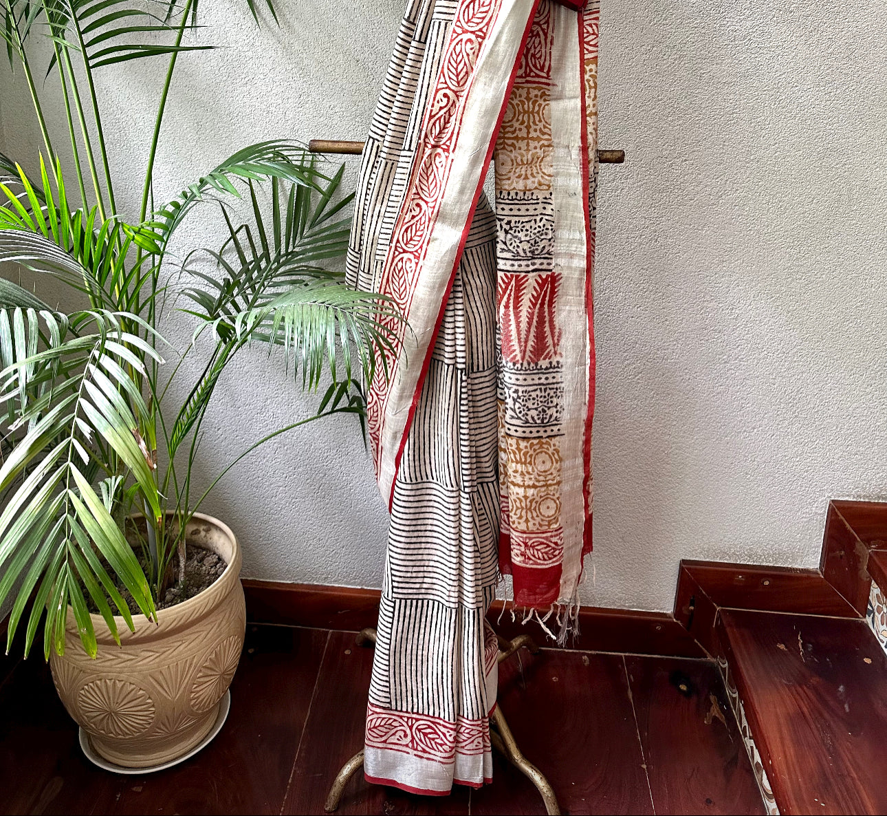 DEEPA LINEN