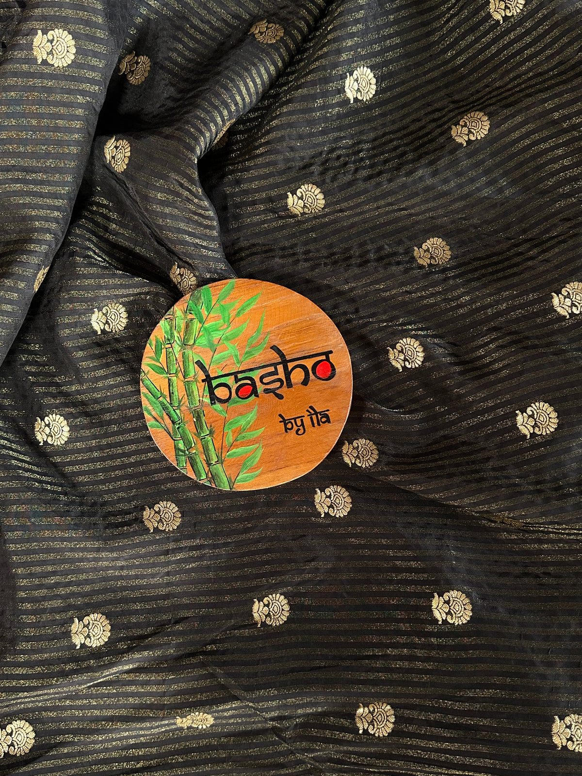 VARAHI TISSUE SARI