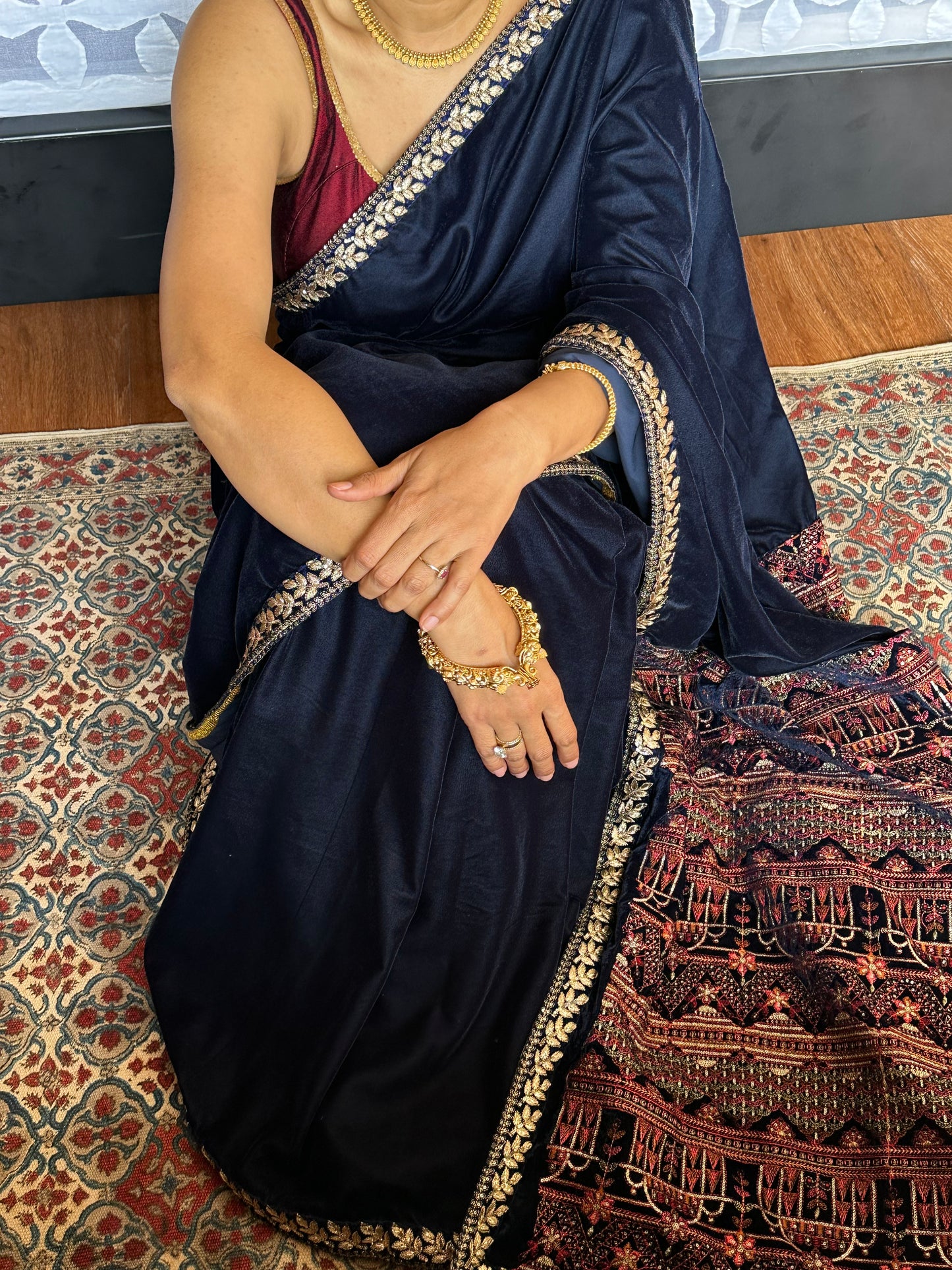 GAYATRI VELVET SARI