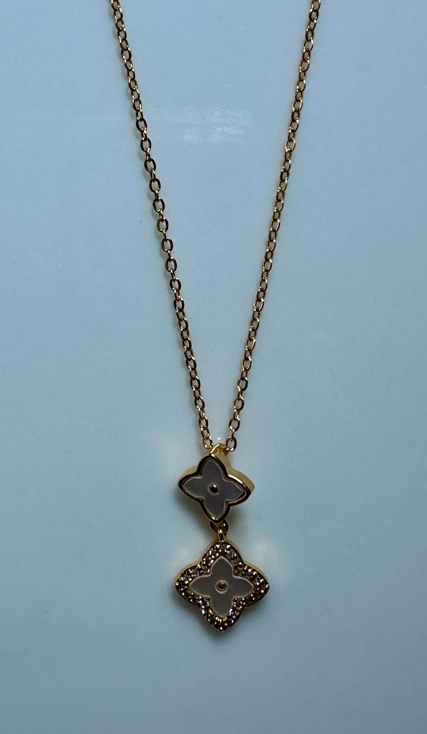 VANI PENDANT SET