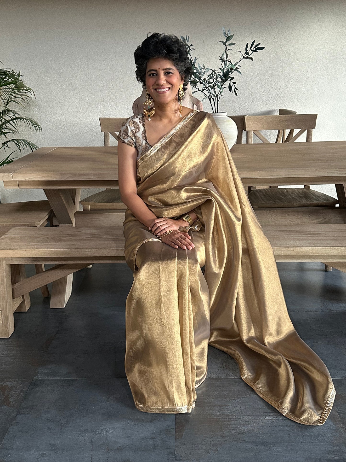 CHANDRIKA TISSUE SARI