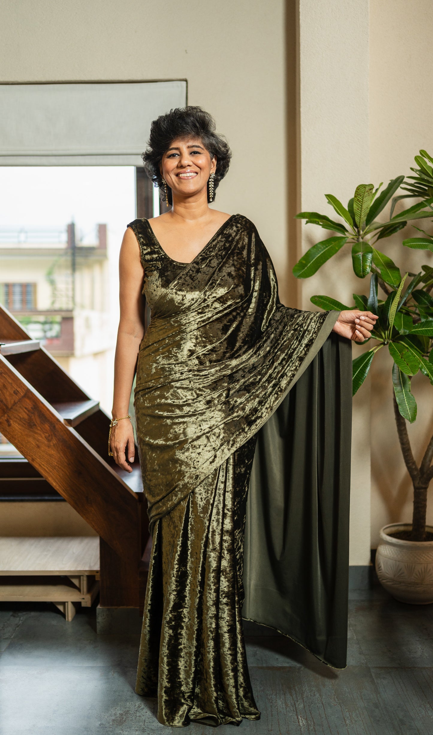 RADHA RANI VELVET SARI