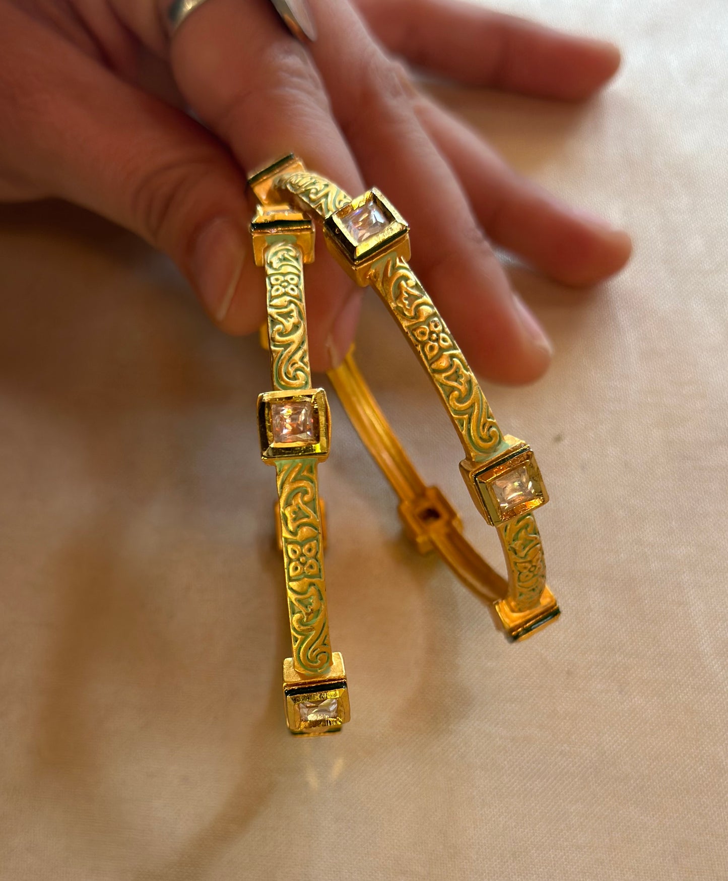 YASHVI BANGLES