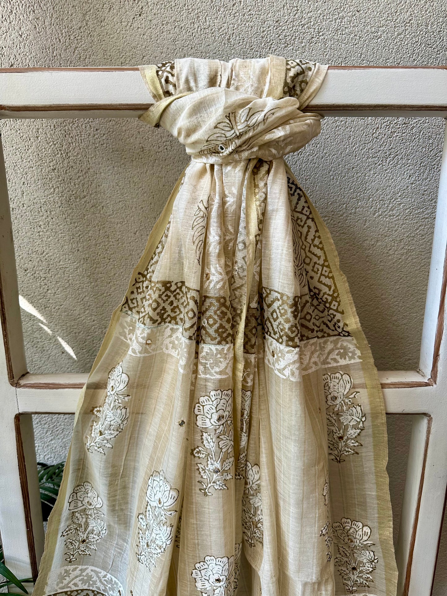 SRISHTI CHANDERI DUPATTA