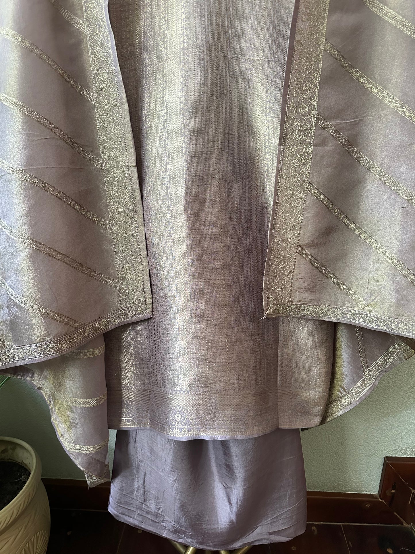 RAMA SEMI STITCHED SUIT SET