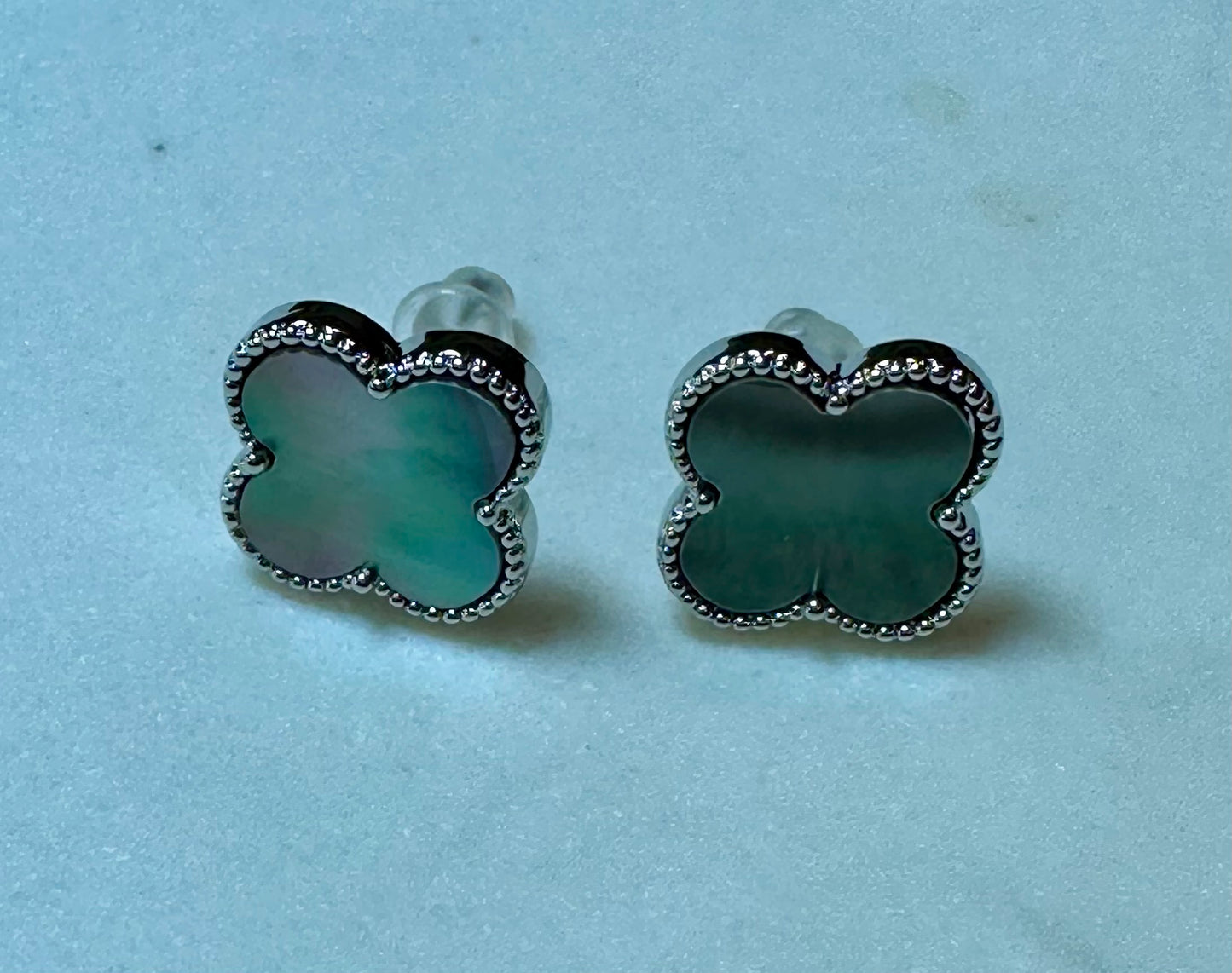VARNIKA PENDANT SET