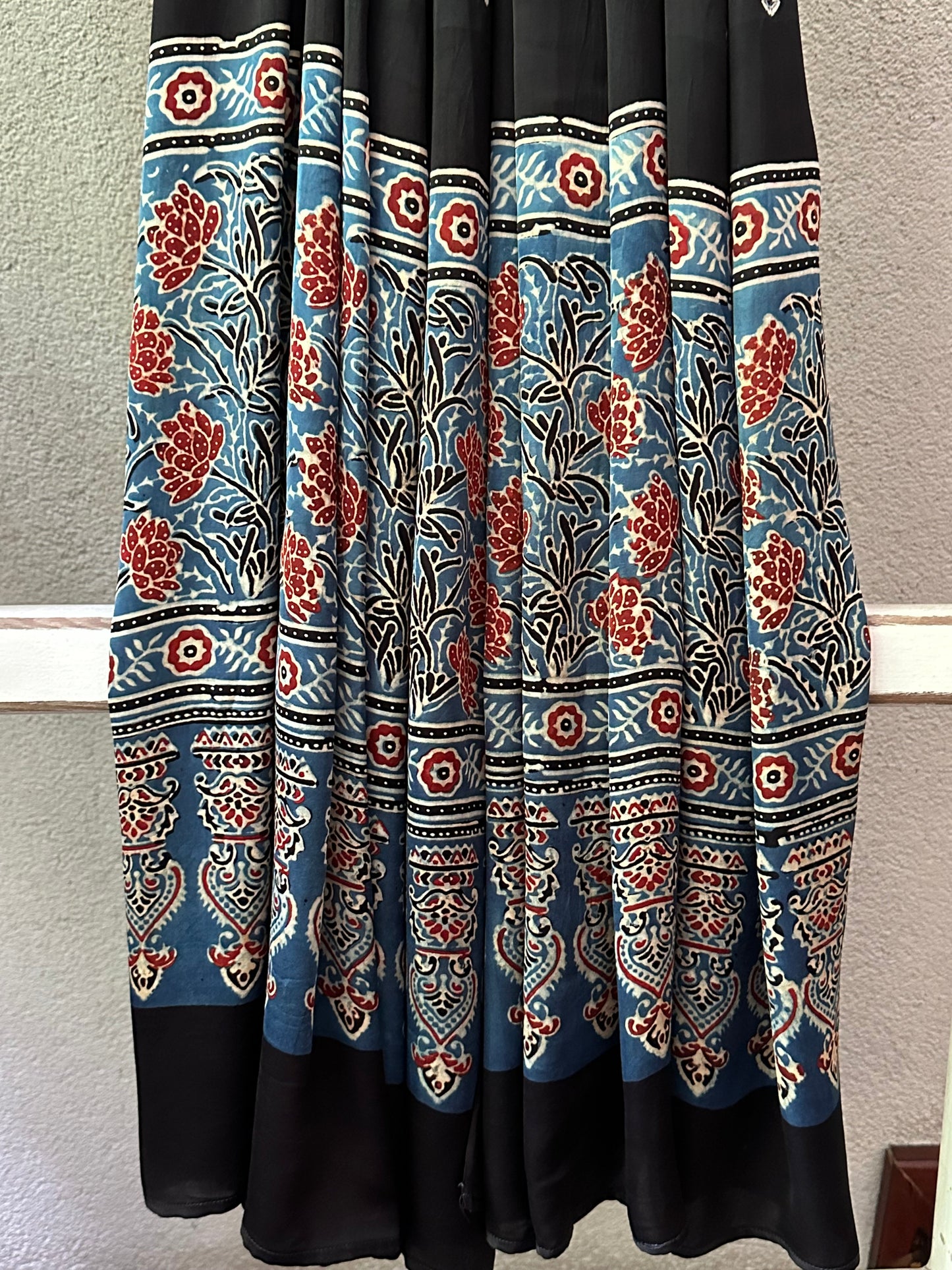 ARCHANA BANDHANI MODAL DUPATTA