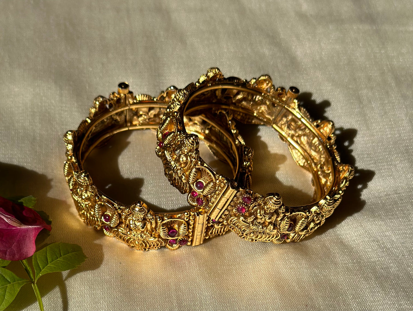 DEVIKA BANGLES