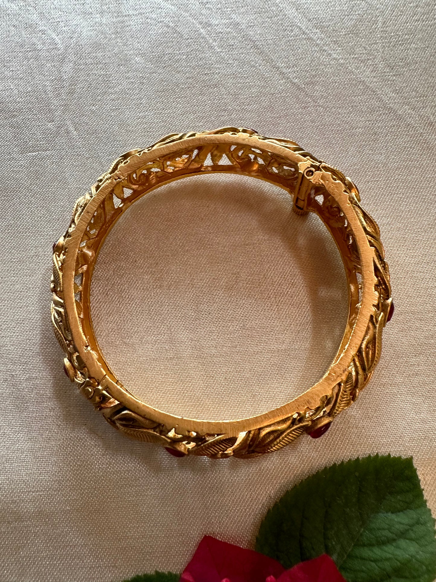 ANVITA BANGLES