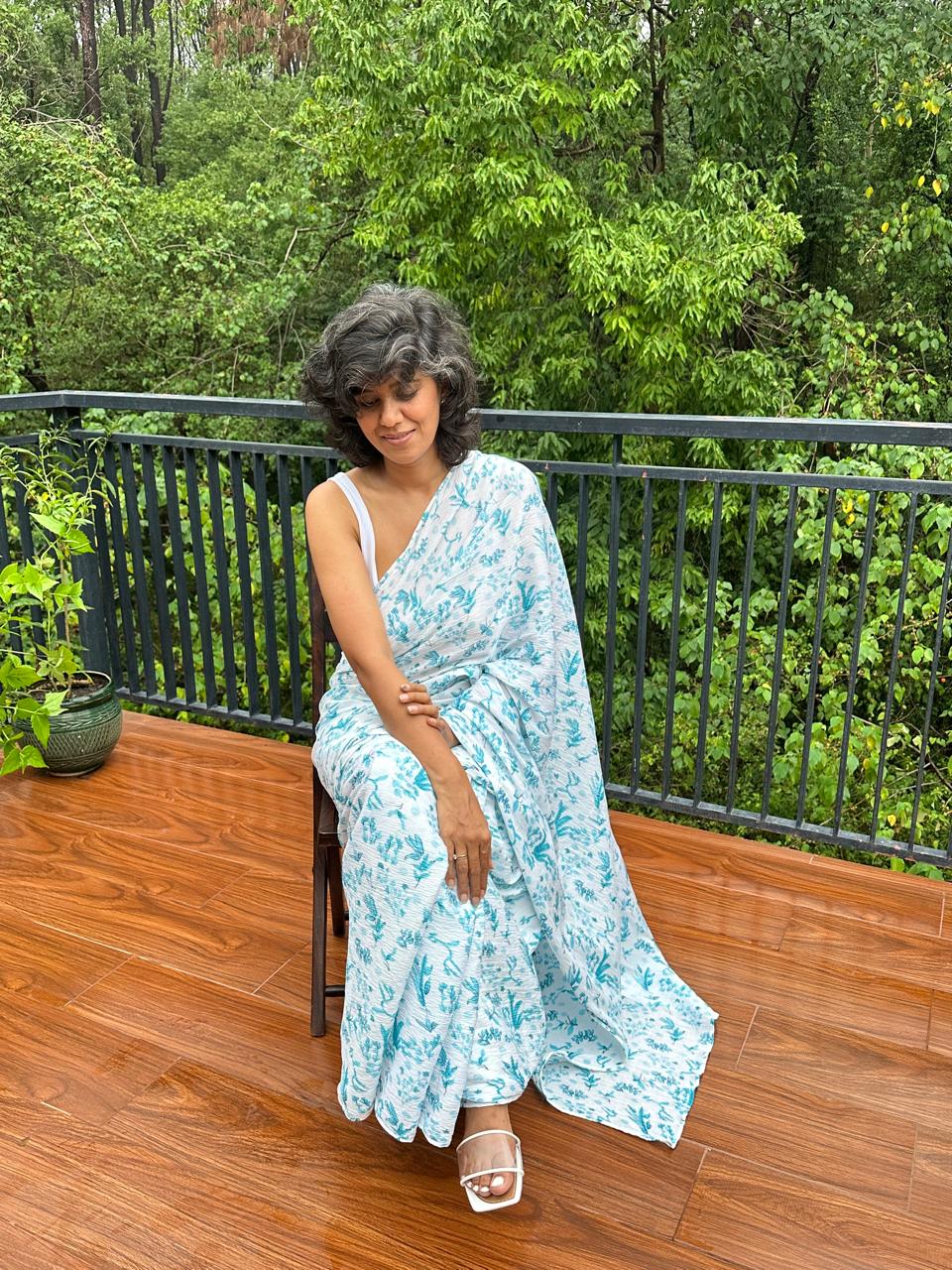 KISHORI CRUMBLE SARI