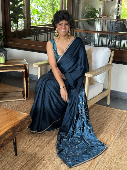 SHALINI MODAL SARI
