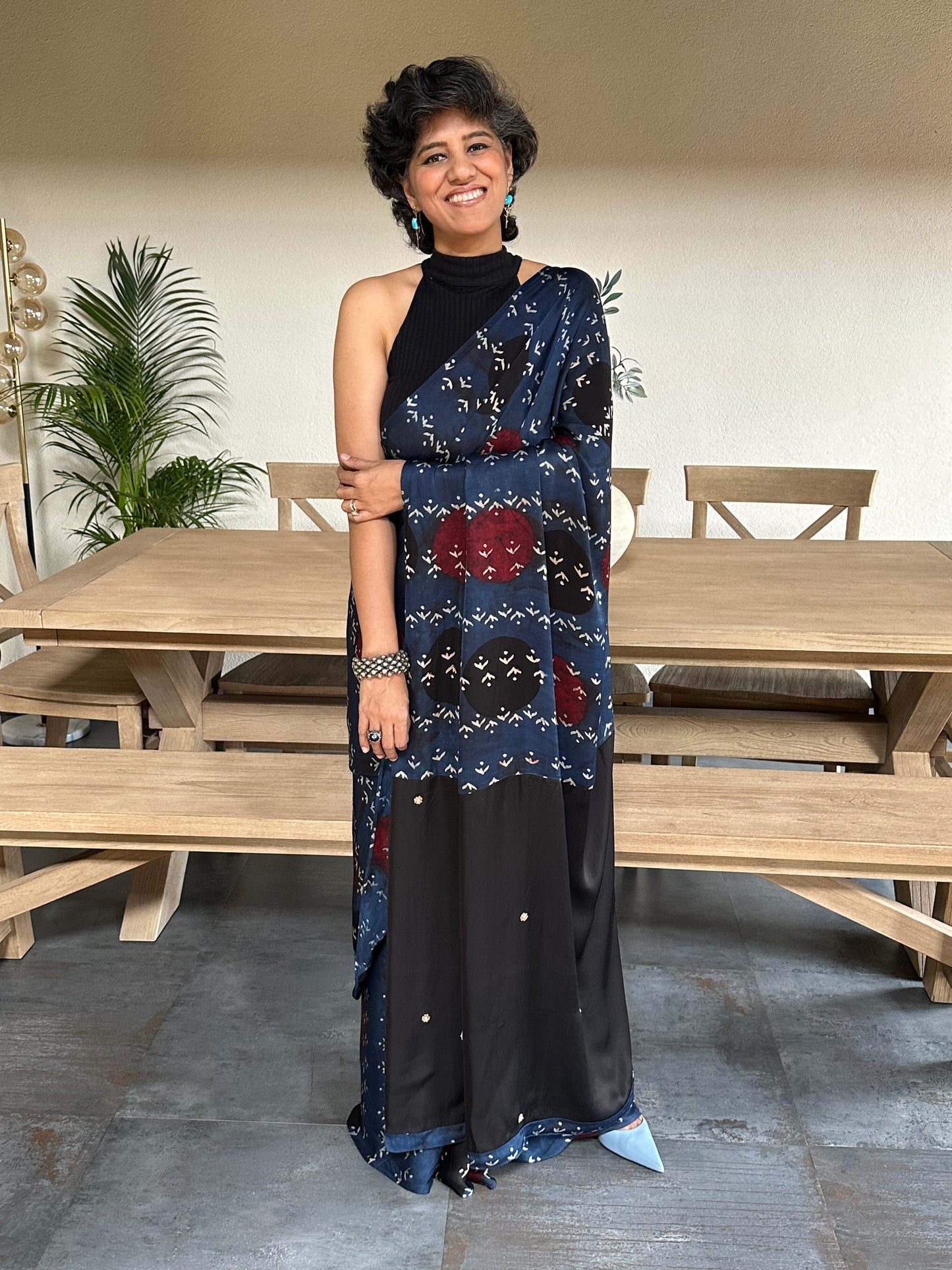 RAKHI  MODAL SARI