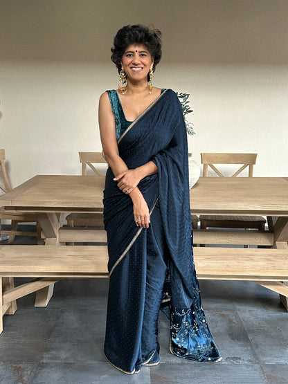 SHALINI MODAL SARI