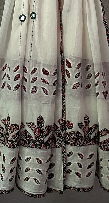 RUPA  APPLIQUE  DUPATTA