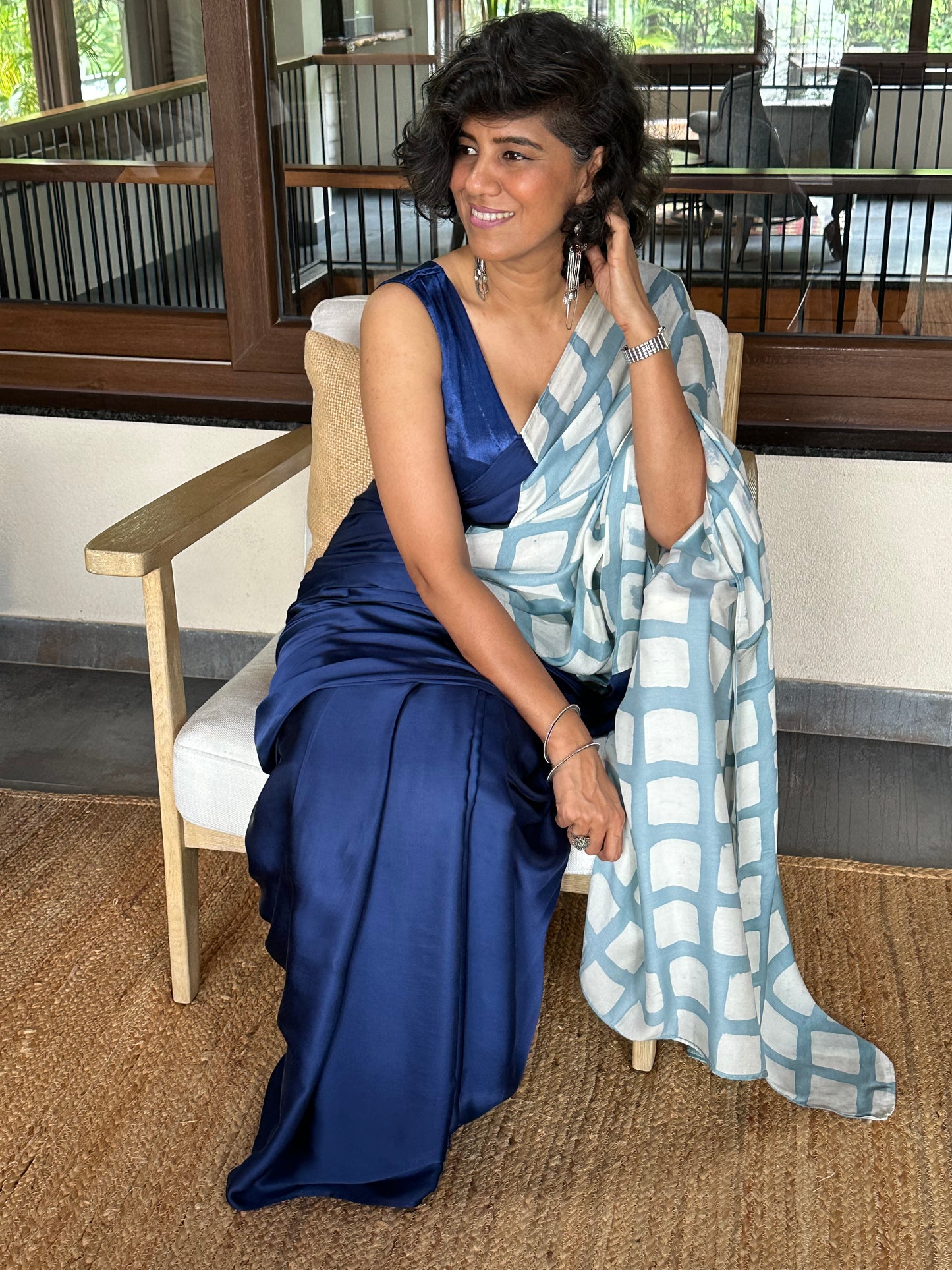 SARITA  MODAL  SARI