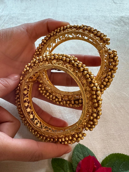CHARVI BANGLES