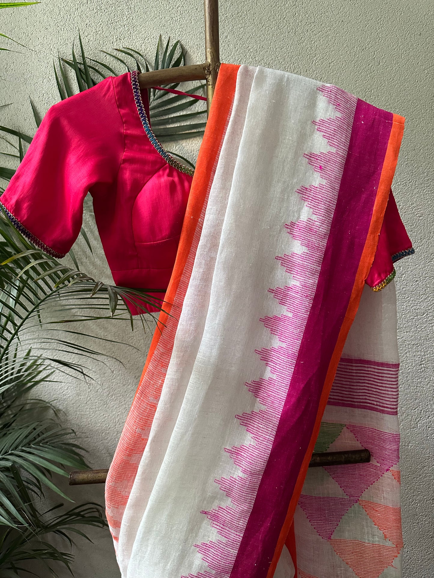 REEMA 1  LINEN  SARI