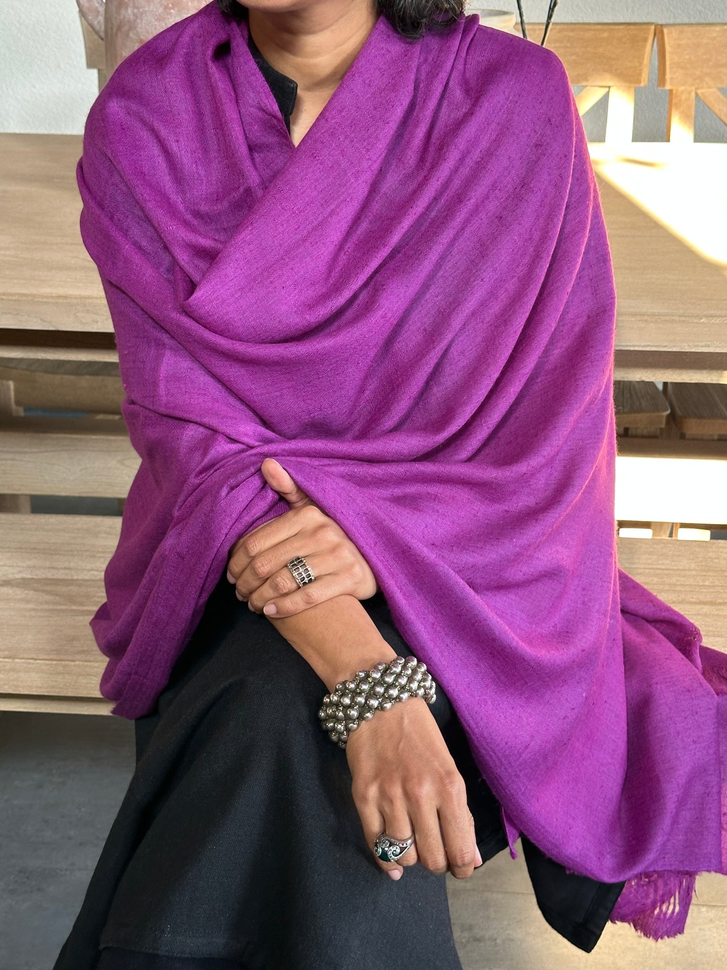 VASHUNDARA  SHAWL
