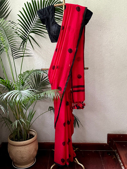 RED BLACK COLOUR TASSEL MUL COTTON SAREE