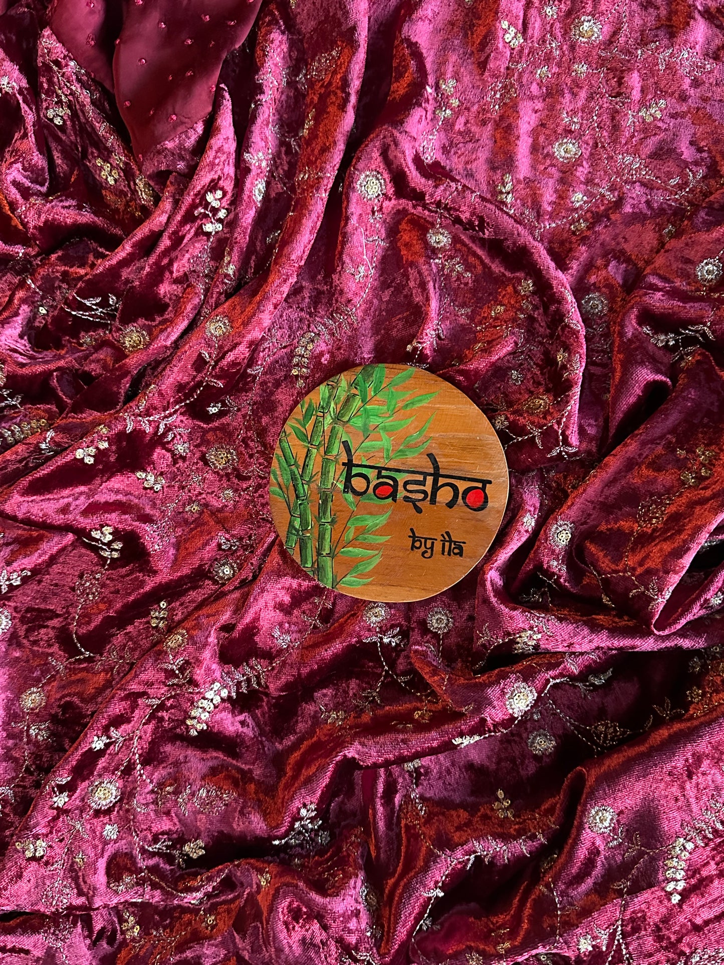 NEELAM MODAL SARI