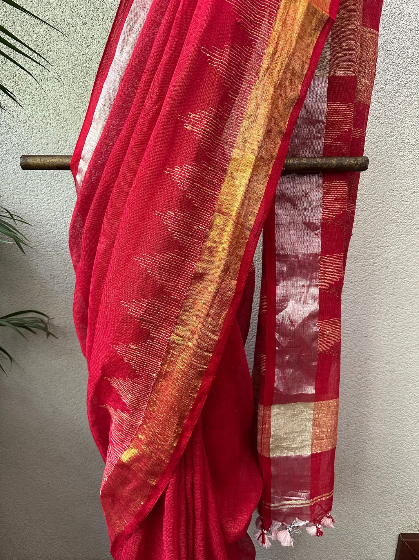REEMA 9  LINEN  SARI